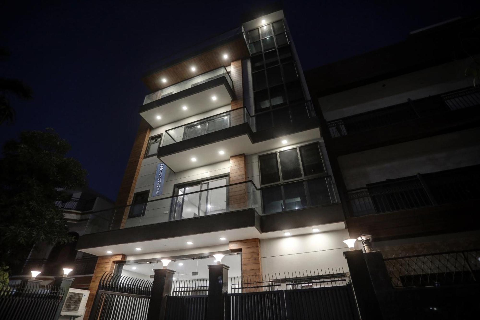 Townhouse Xanthe Hotel โนอิดา ภายนอก รูปภาพ