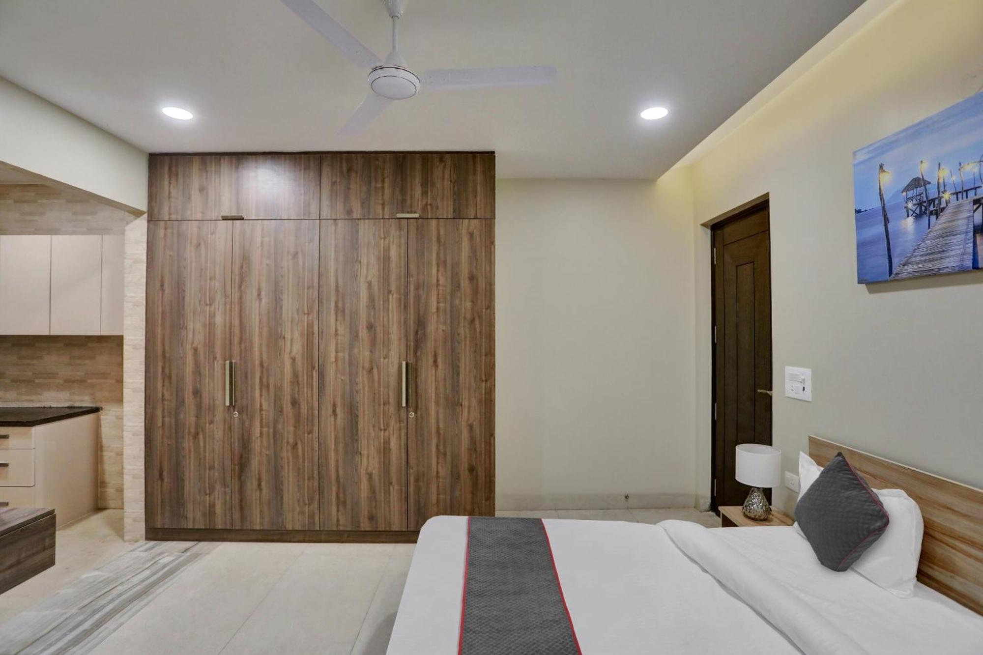 Townhouse Xanthe Hotel โนอิดา ภายนอก รูปภาพ
